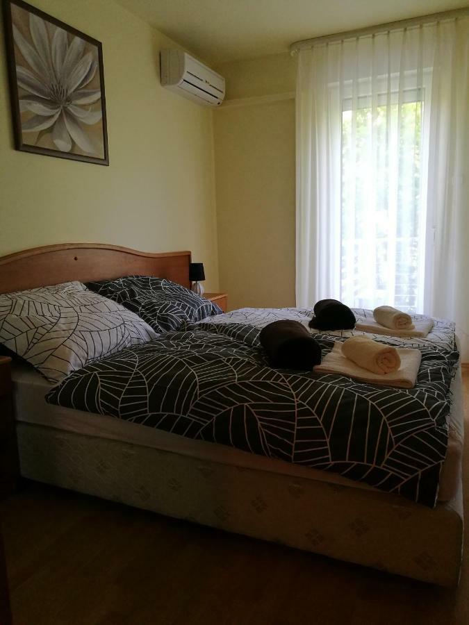 Niki Apartman เฮวิซ ภายนอก รูปภาพ